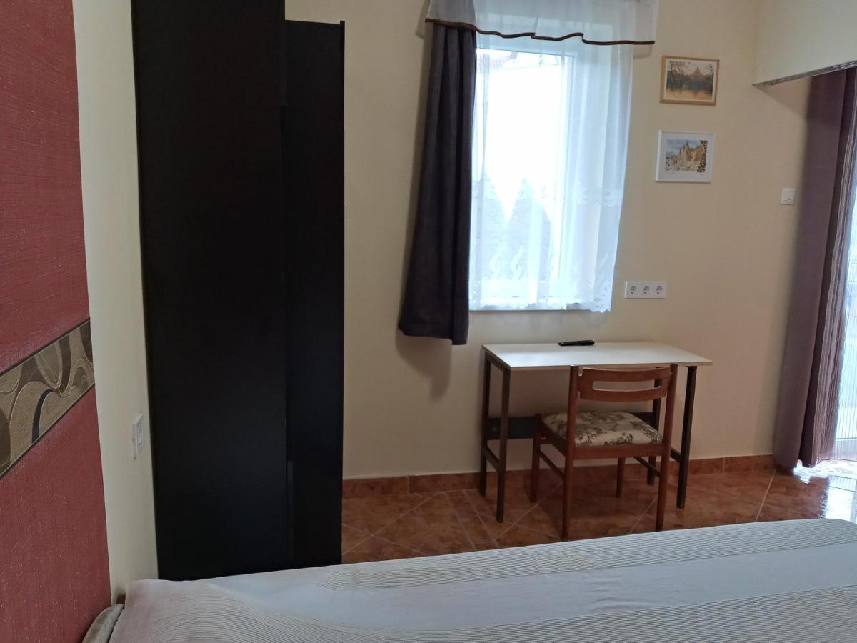 All-Inn Eger Esterno foto