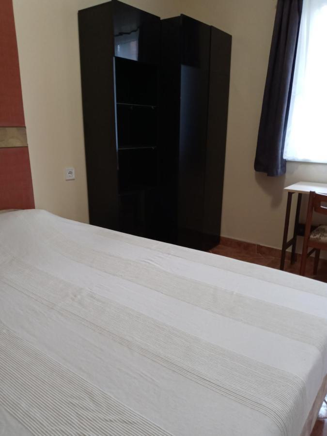 All-Inn Eger Esterno foto