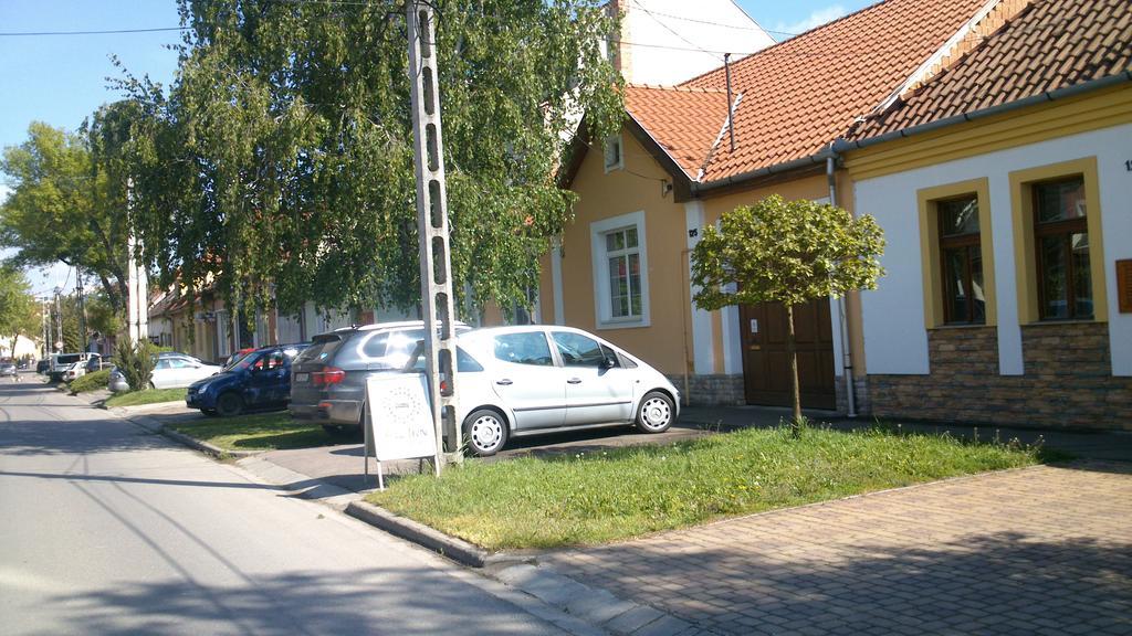 All-Inn Eger Esterno foto
