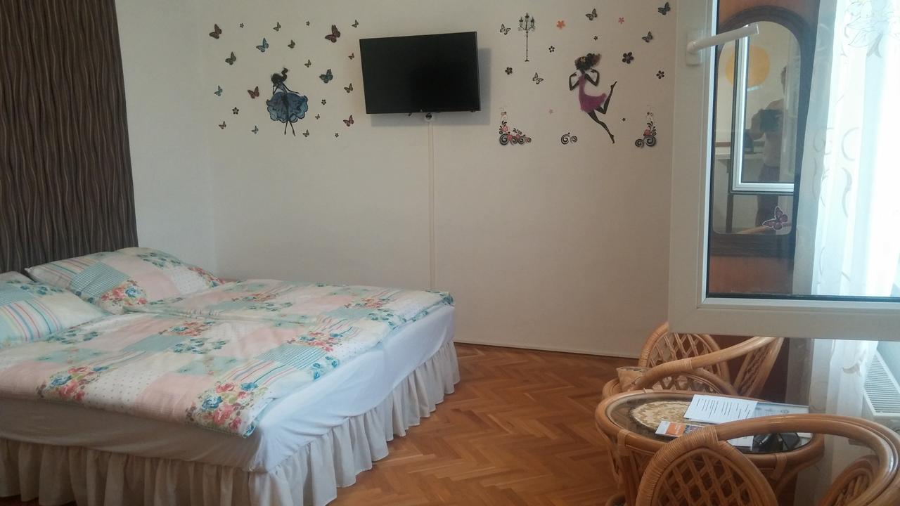 All-Inn Eger Esterno foto